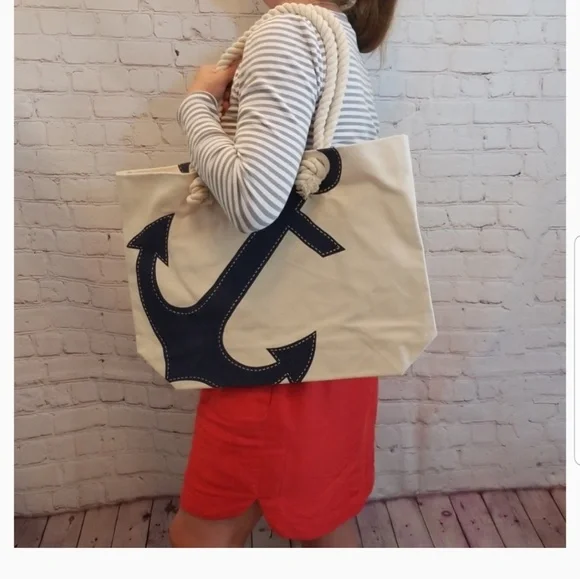 Canvas Tote With Red Anchor And Rope Handles - Picture 7 of 9